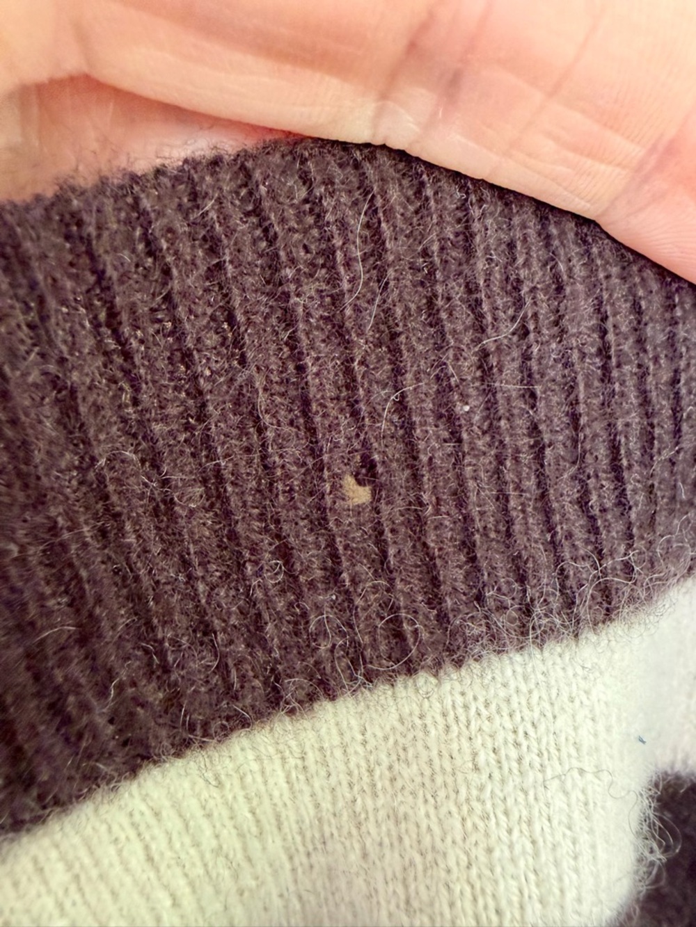 HENRI BENDEL NEW YORK 100% Cashmere Brown Striped Scarf Wrap - Picture 6 of 6